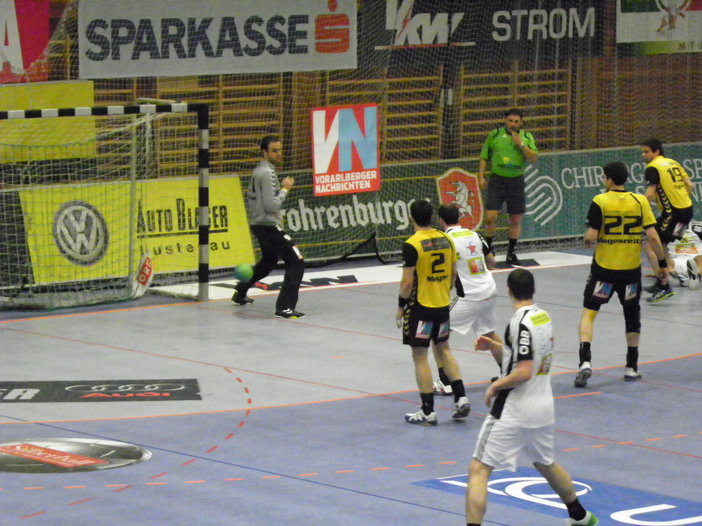 109_0788_jpg-1297209228