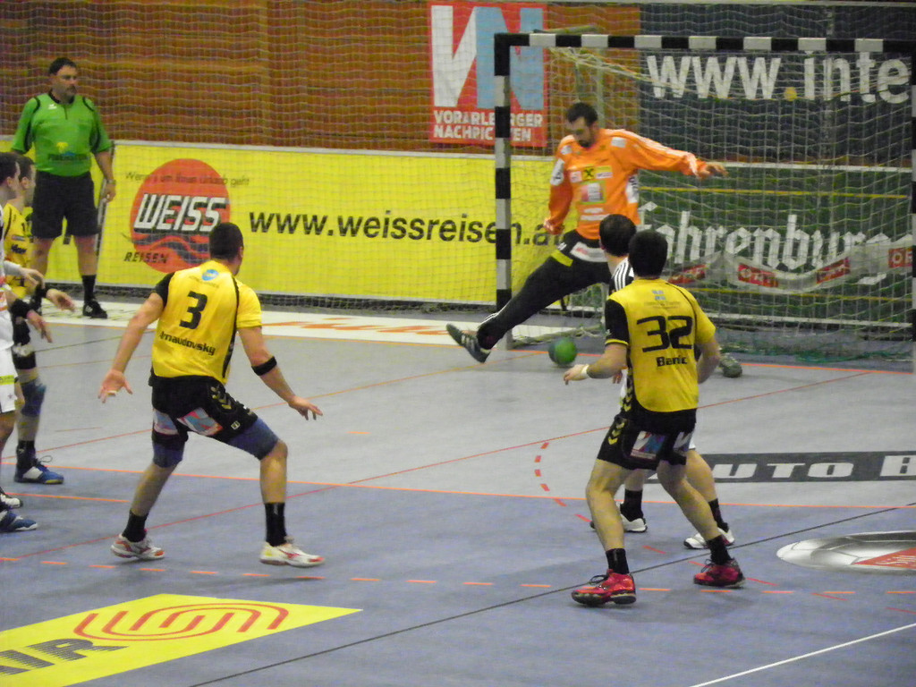 109_0800_jpg-1297209273