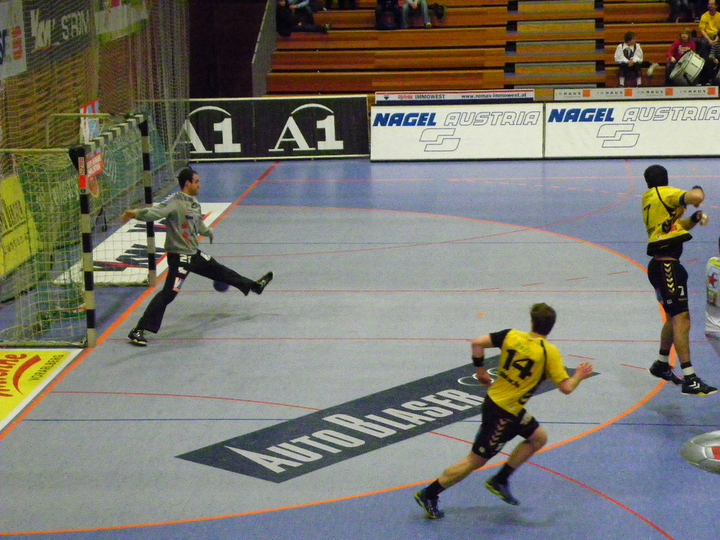 109_0807_jpg-1297209296