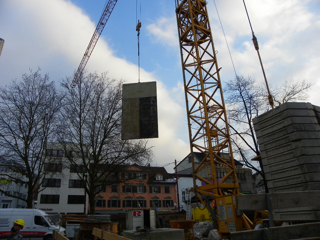 109_0167_jpg-1297210913