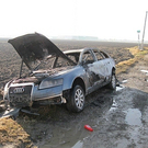 Brand in Großenzersdorf: Autowrack angezündet