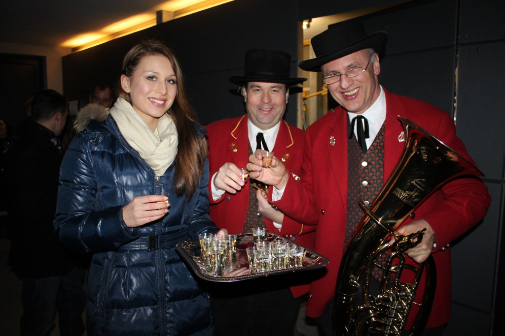 Miss Ehrung Gemeinde 09-02-2011 _30__jpg-1297281101
