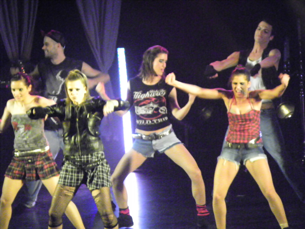 109_1598_jpg-1297289826