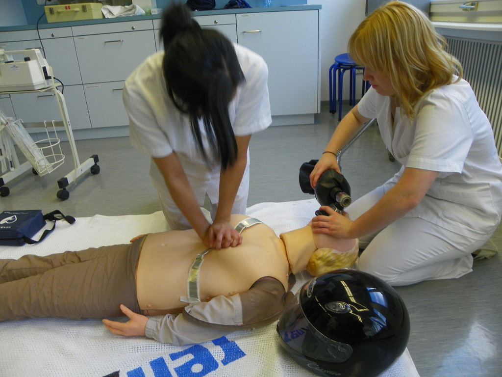 109_0556_jpg-1297383685