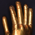 1000 Jahre INKAgold_Handschuhe-Gold__c_ EMS Exhibits.jpg