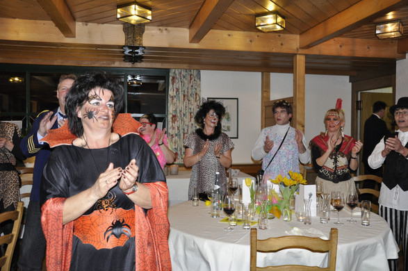 aur14_JPG-1297492822