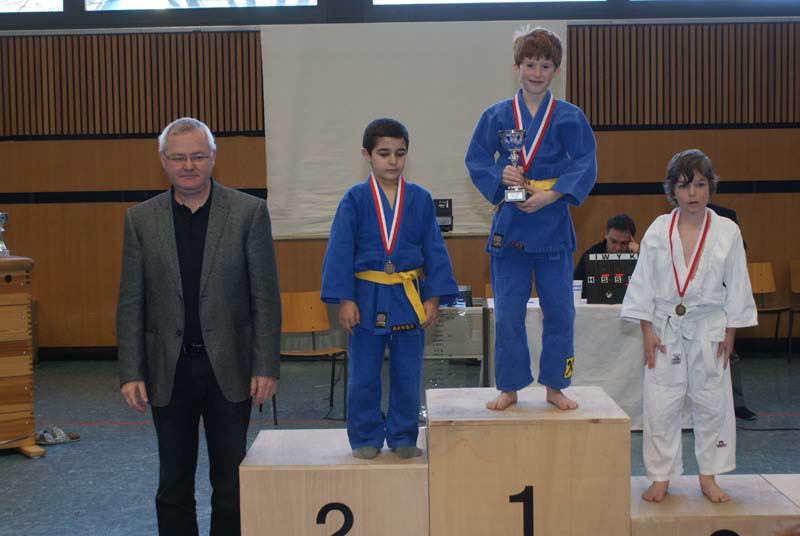 DSC03236_jpg-1297702413