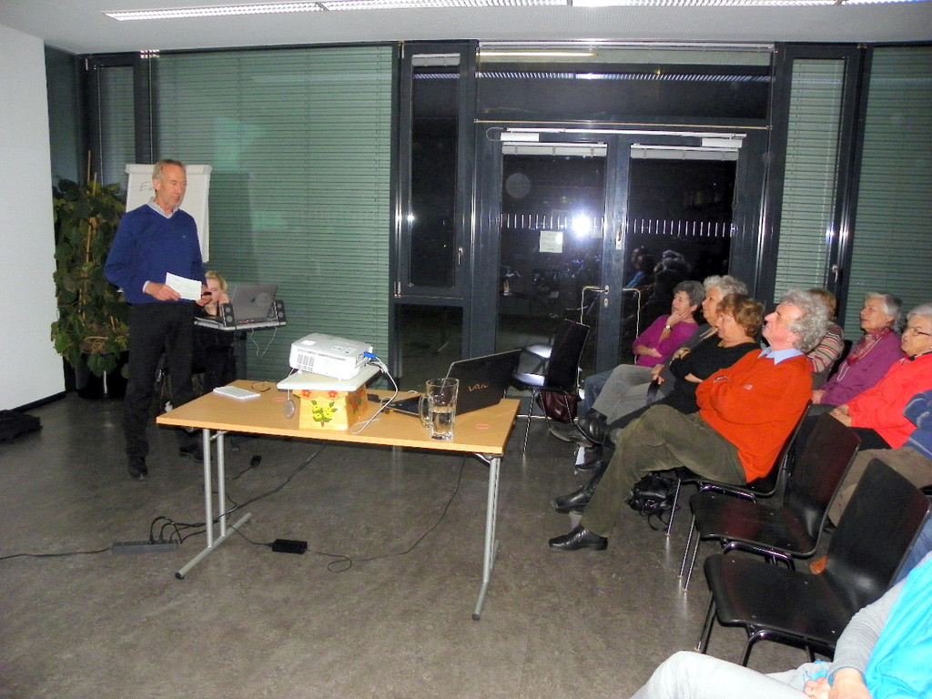 109_1686_jpg-1297712316