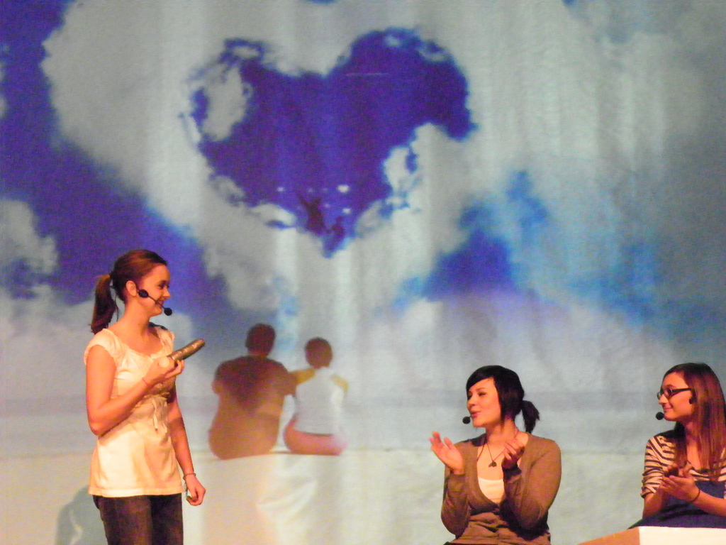 108_7817_jpg-1297806877