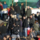 Besucher beim Markt 8.JPG