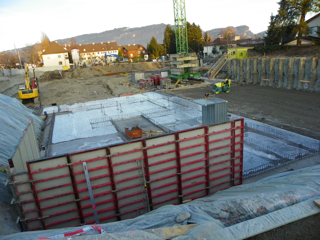 109_1436_jpg-1297885774