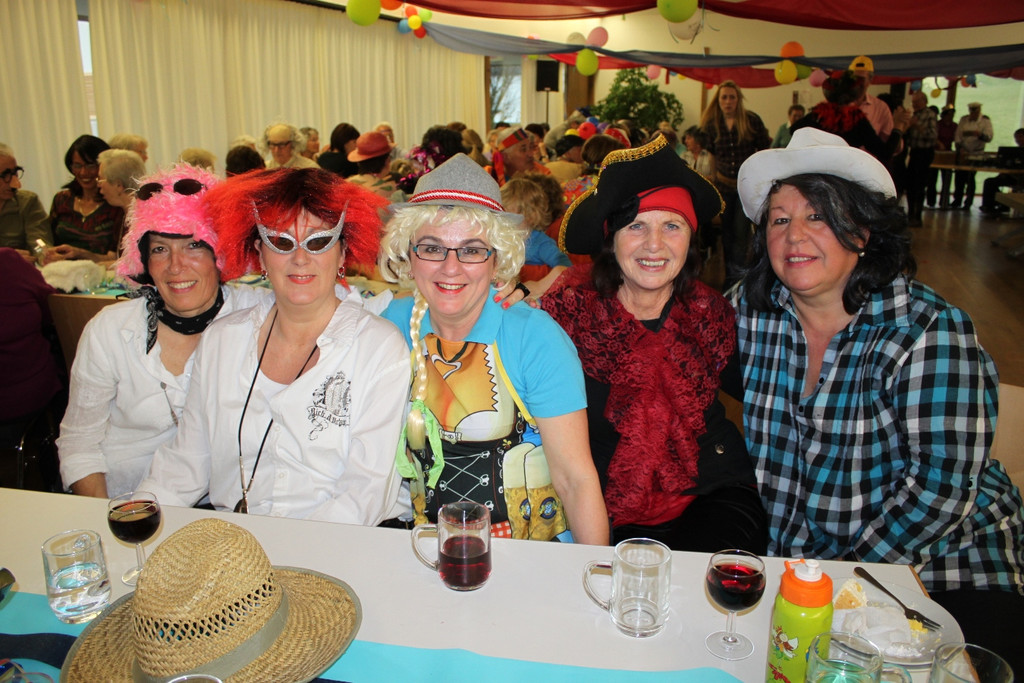 Ma hilft Fasching OLDIE 2011 _1__jpg-1297960943
