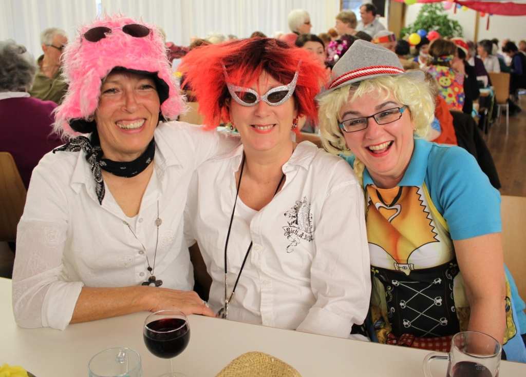 Ma hilft Fasching OLDIE 2011 _2__jpg-1297960955