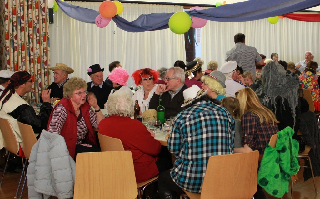 Ma hilft Fasching OLDIE 2011 _35__jpg-1297961416