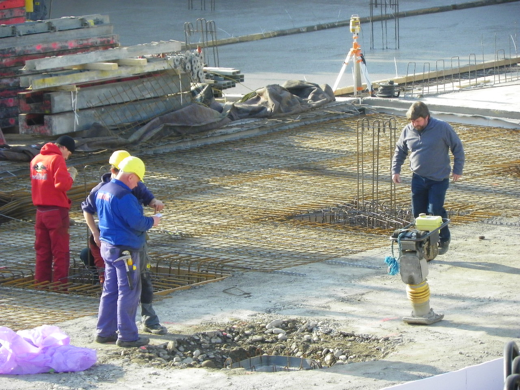 109_3395_jpg-1297961848