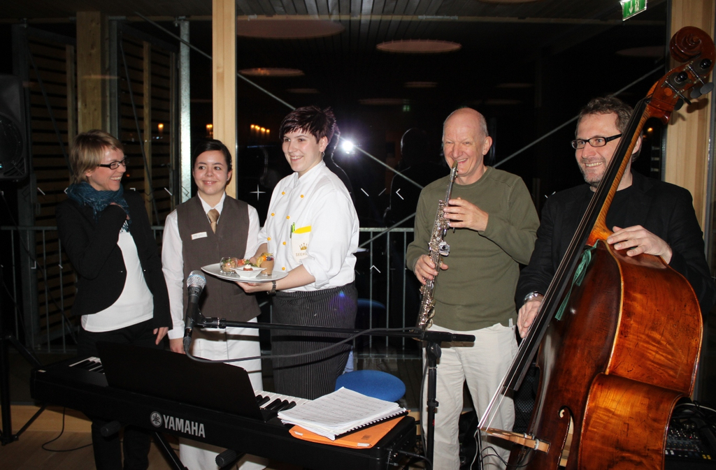 Sseehotel Jazz NATTER im Trio FEB 2011 _7__jpg-1297973809