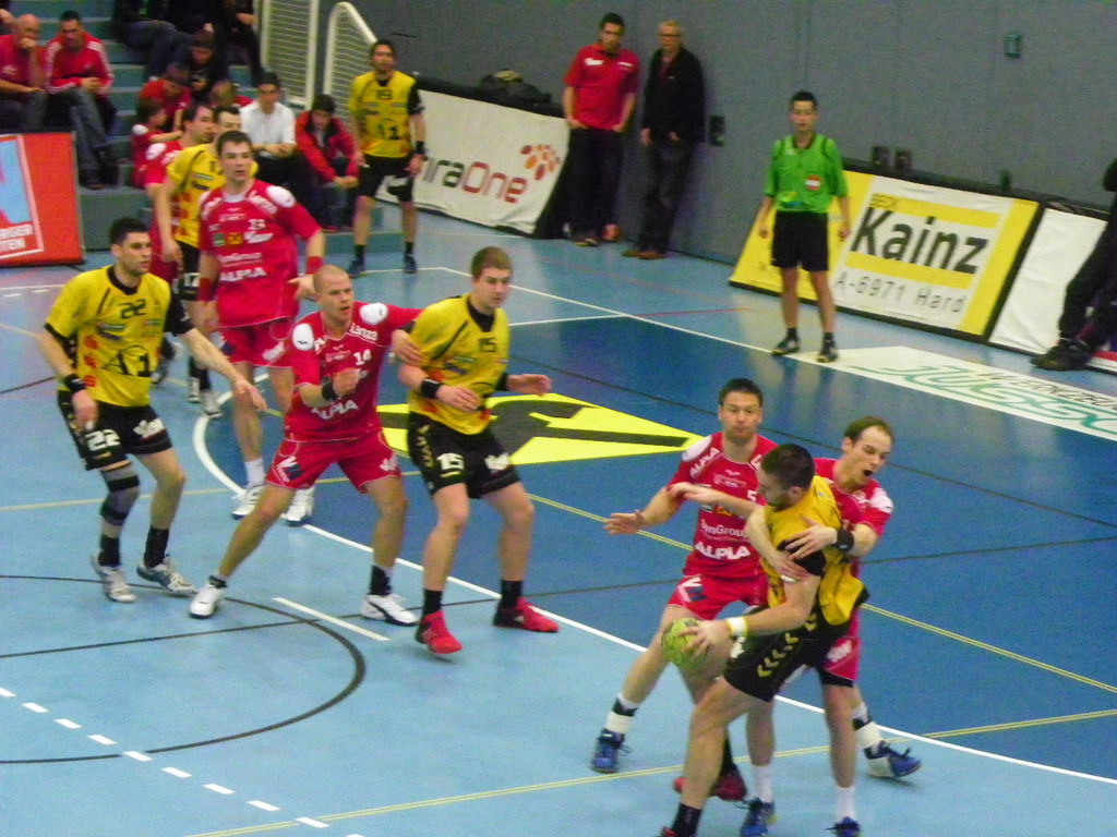 109_3987_jpg-1297982442
