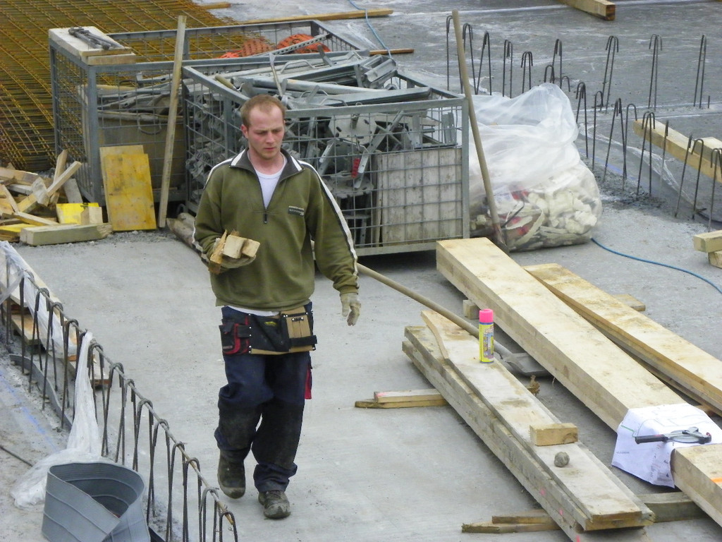 109_3948_jpg-1298047088