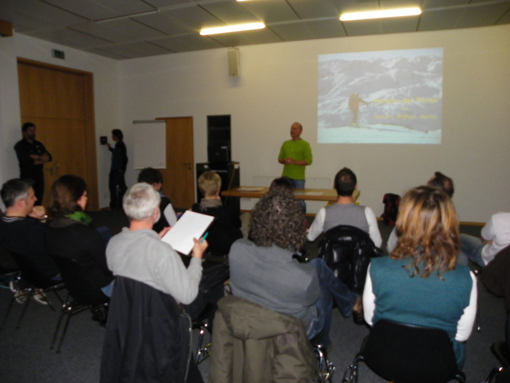 109_3958_jpg-1298103887