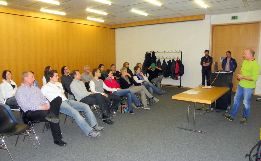 109_3956_jpg-1298103879