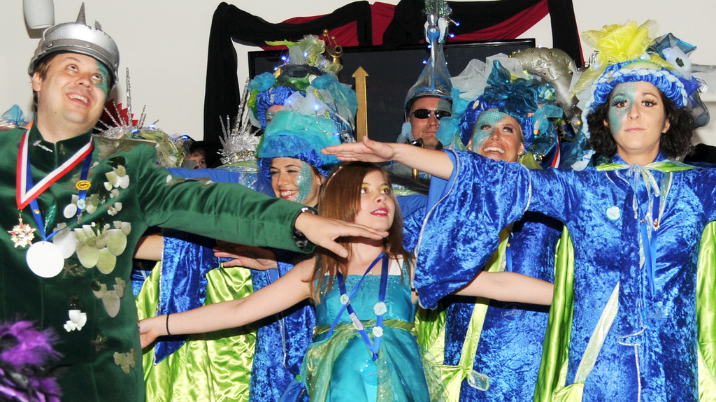 Kr__nzle Viktoria 19_02_2011 73_jpg-1298145653