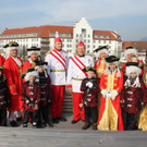 Zunft Baeuumle KAISER Fototermin 2011 _1__jpg-1298216007