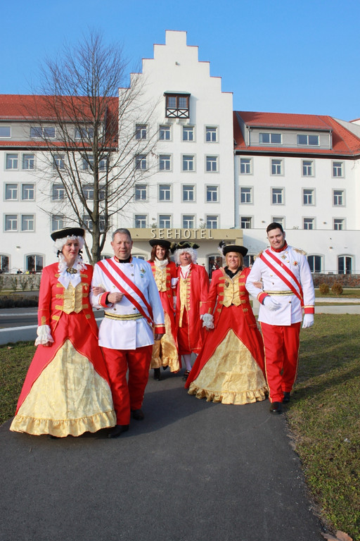 Zunft Baeuumle KAISER Fototermin 2011 _28__jpg-1298216378