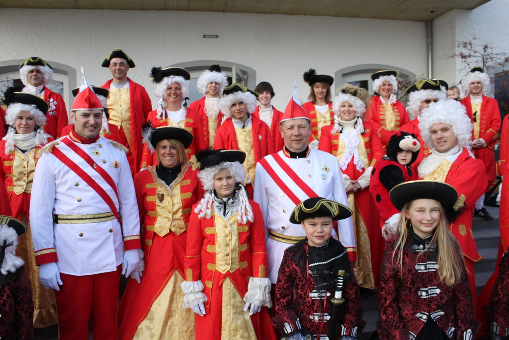 Zunft Baeuumle KAISER Fototermin 2011 _8__jpg-1298216110