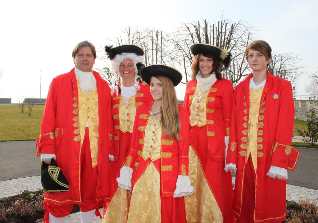 Zunft Baeuumle KAISER Fototermin 2011 _17__jpg-1298216232