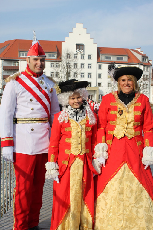 Zunft Baeuumle KAISER Fototermin 2011 _4__jpg-1298216052