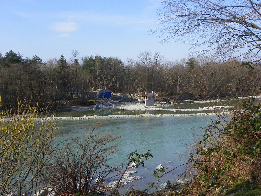 109_3424_jpg-1298324608