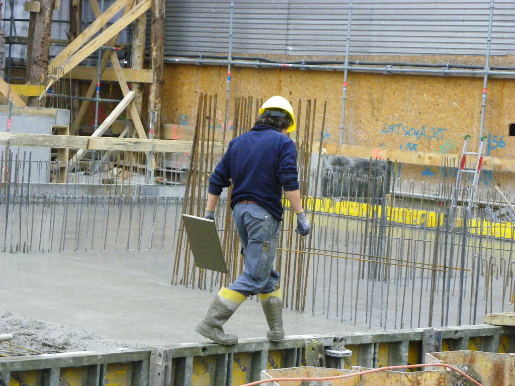 22_2_11 009_jpg-1298592197