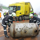 LKW-Fracht auf S16 verloren 