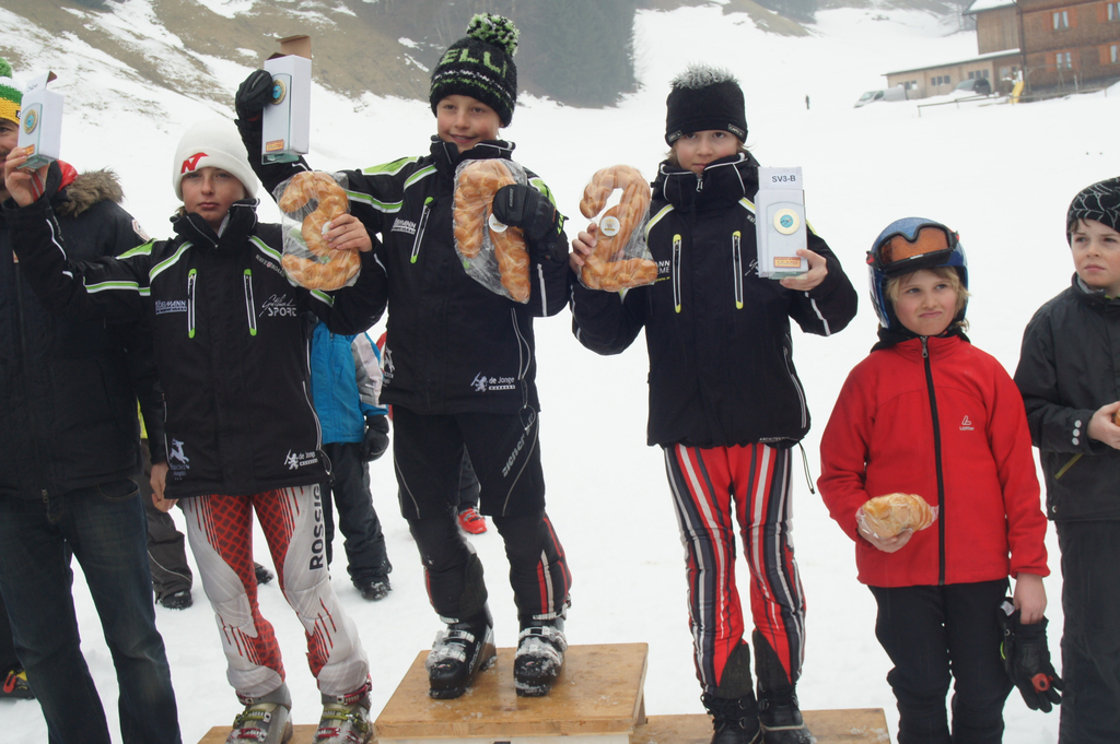 Skispringen Siegererhrung Schoppernau.jpg