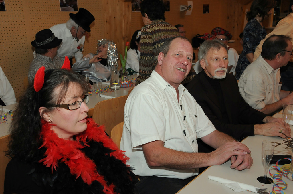 DSC_000-17_JPG-1298643428