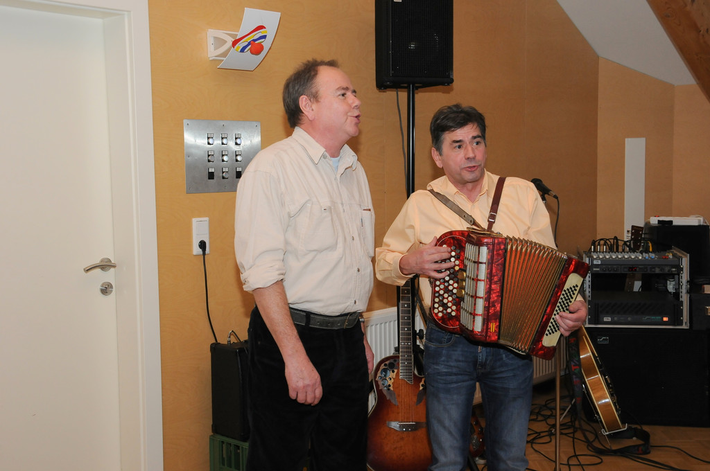 DSC_000-215_JPG-1298652780