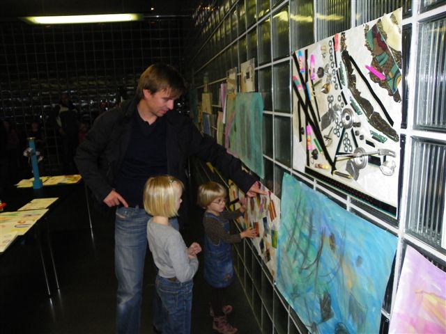 22_2_11 139_jpg-1298768979