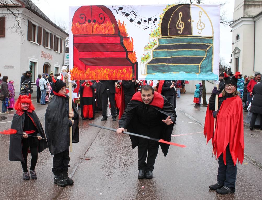 Fasching Umzug Leiblachtal 2011 _32__jpg-1298821632