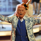 Austria_TV_Show_XKJ102.jpg