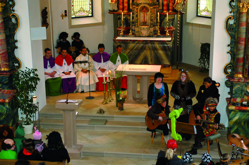 Fasching_Kirche14_jpg-1298994336