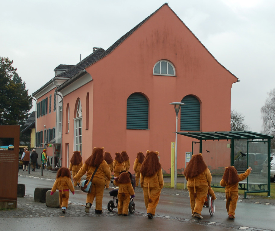 Fasching_Kirche1_jpg-1298994390