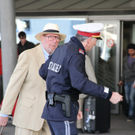 02032011obenohnesbgFM_2.jpg