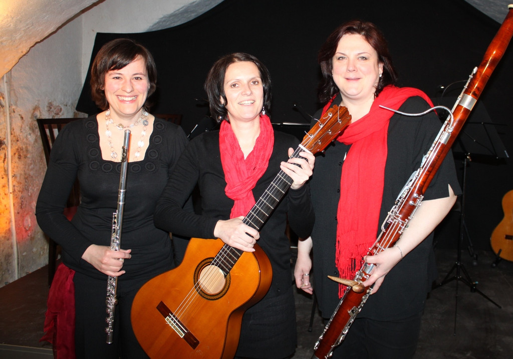 Kunstkeller Trio Madera 03-03-2011 _3__jpg-1299273364