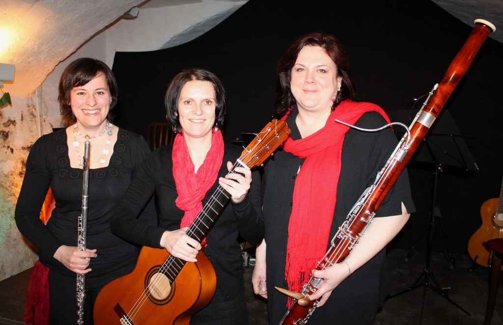 Kunstkeller Trio Madera 03-03-2011 _4__jpg-1299273379