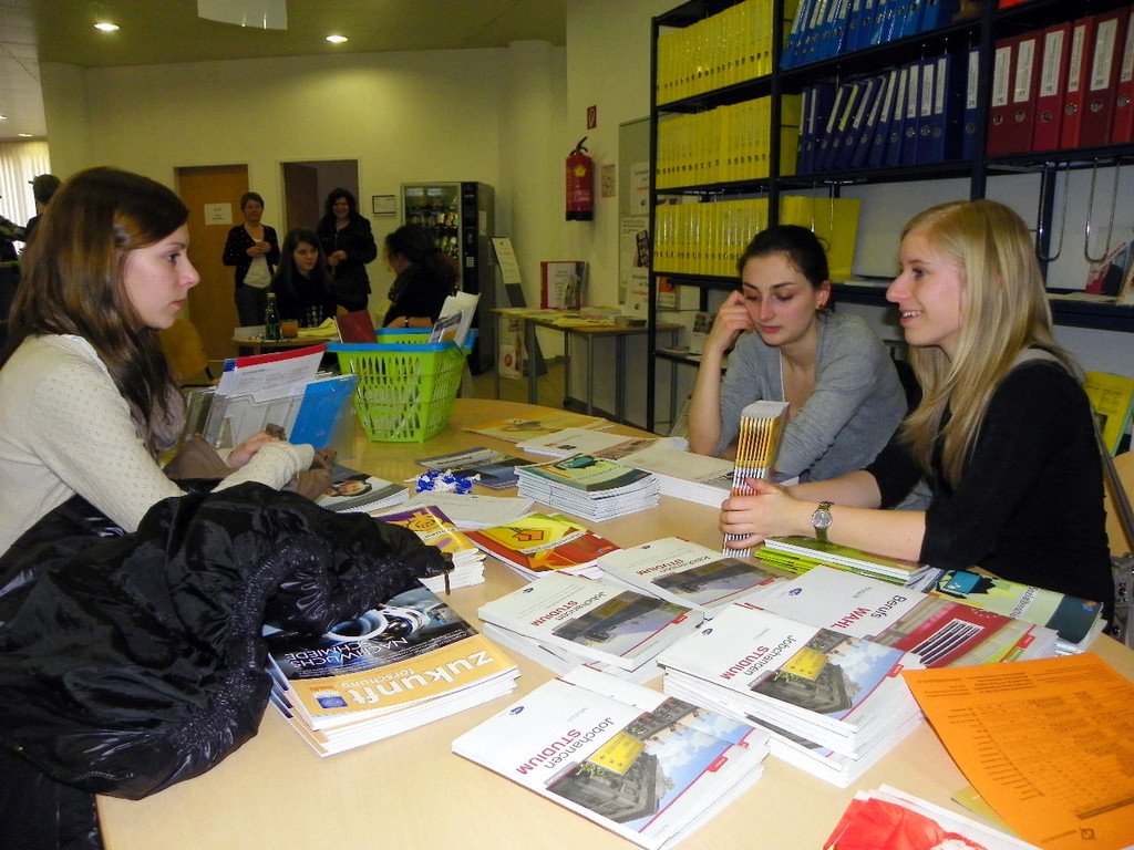 109_5532_JPG-1299365910