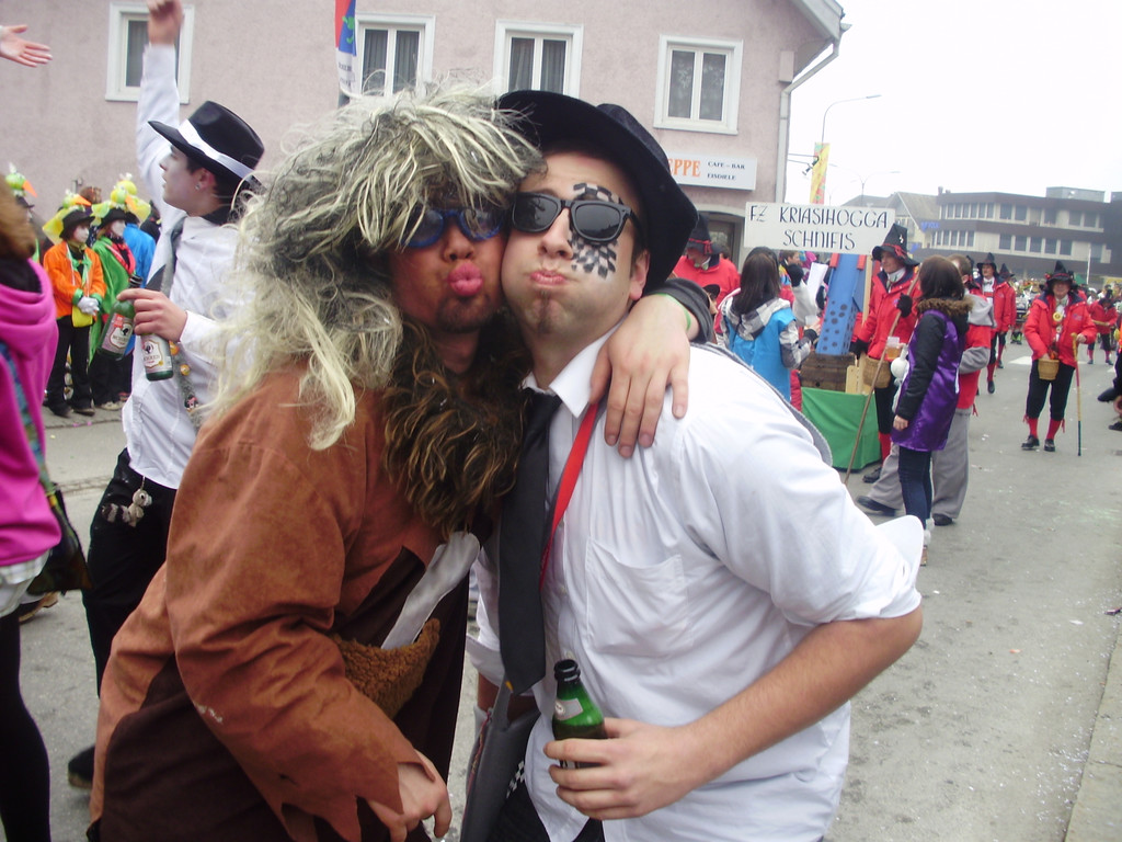 P1010805_JPG-1299413487