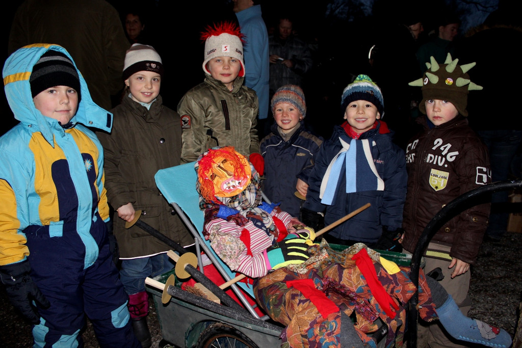 Funken Tradition Lochau 2010 _3__jpg-1299416057