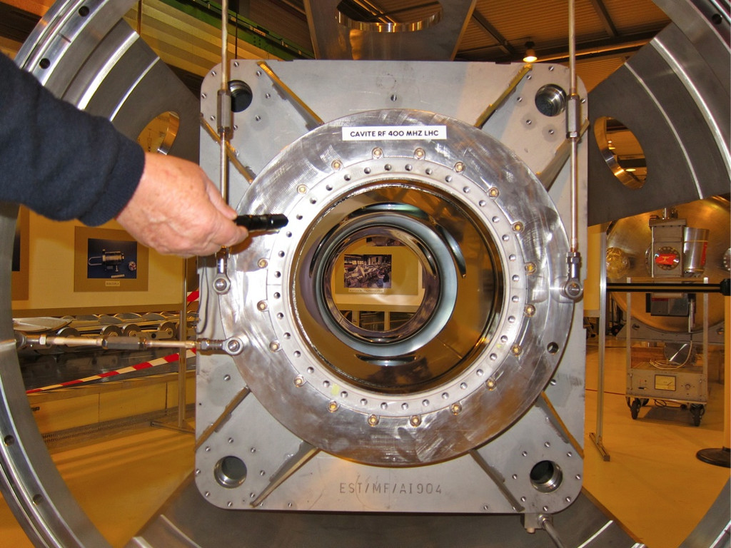 KOE_VN-Leserreise CERN 21_jpg-1299417580