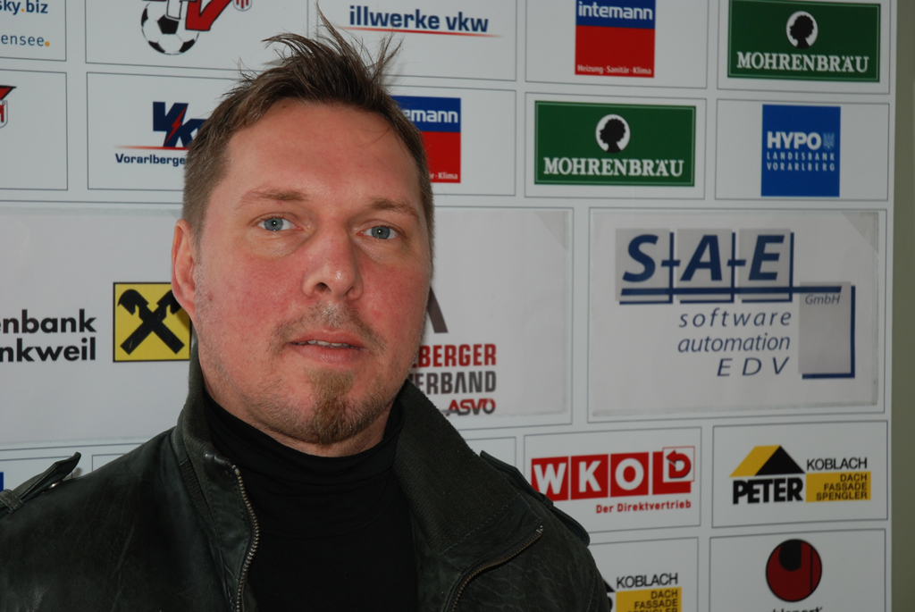 Interview _1__JPG-1299447464