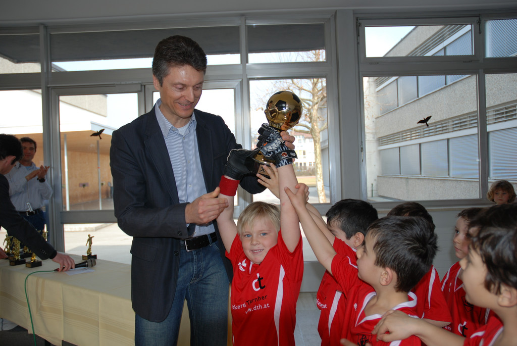 U7 _177__JPG-1299447811